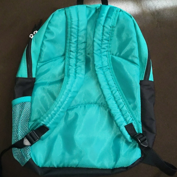*.Backpack - Picture 2 of 3